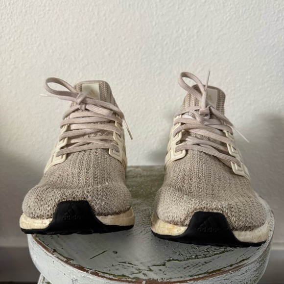 Adidas Ultraboost Sneaker Running Athleisure Sporty 7.5 Streetwear - Picture 7 of 15